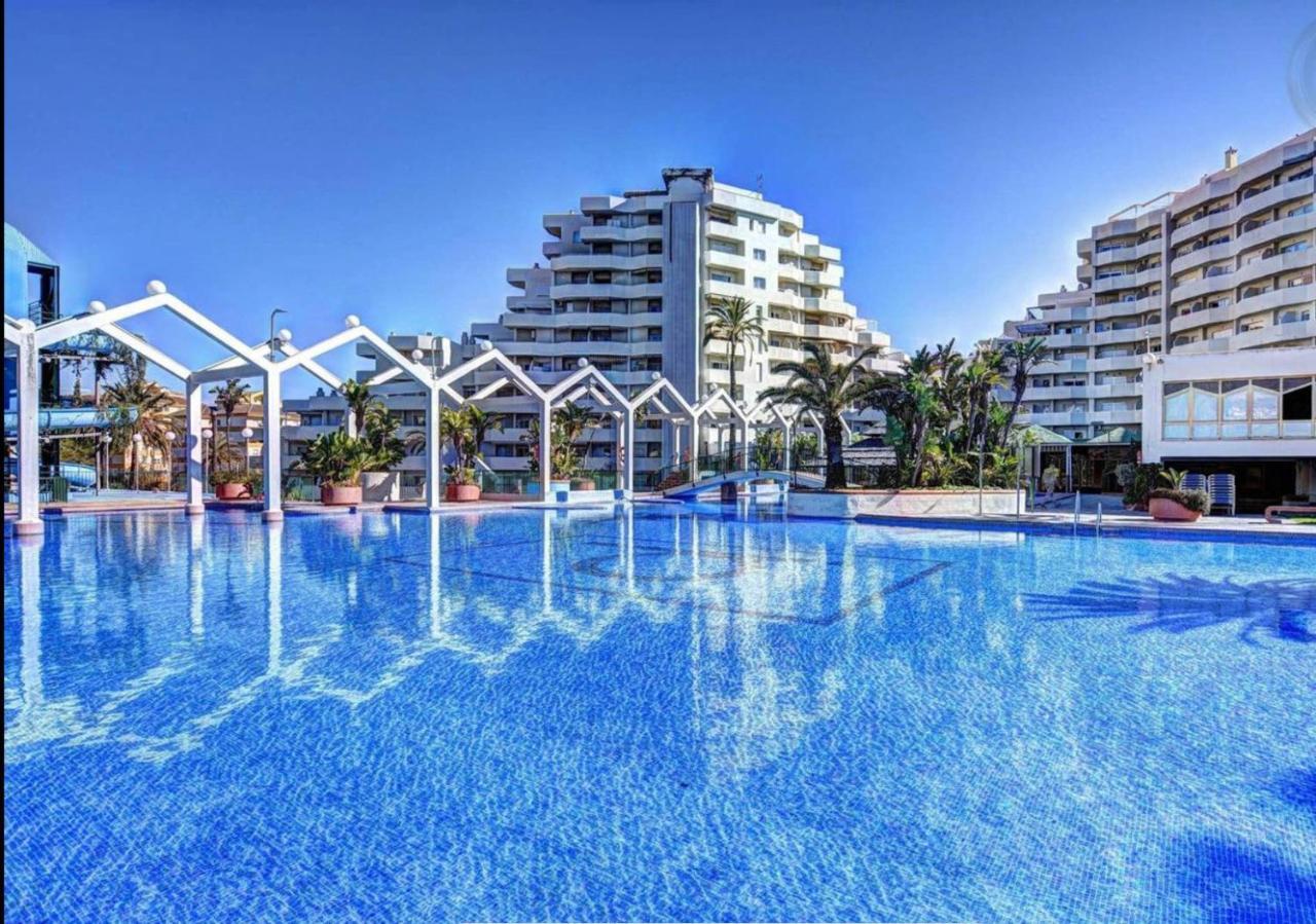 El Estudio De La Playa Benalbeach New 1Bd, Piscinas, Playa Y Vistas Al Mar Ref504 Бенальмадена Екстер'єр фото